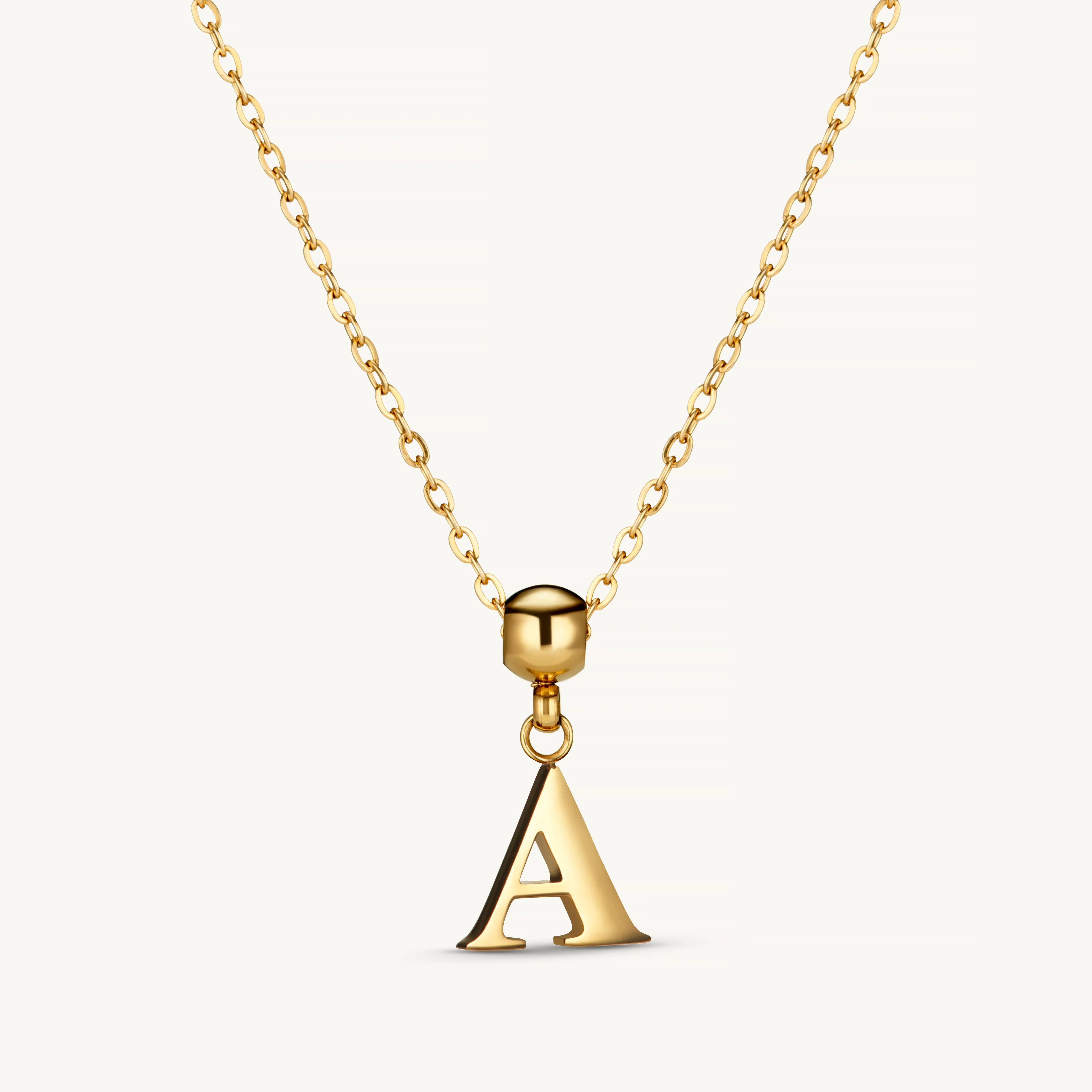 A Classic Initial Charm Gold - Image 3