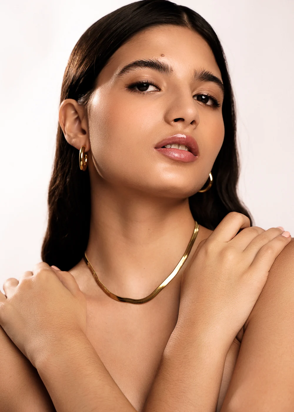 Bold Herringbone Necklace Gold - Image 4