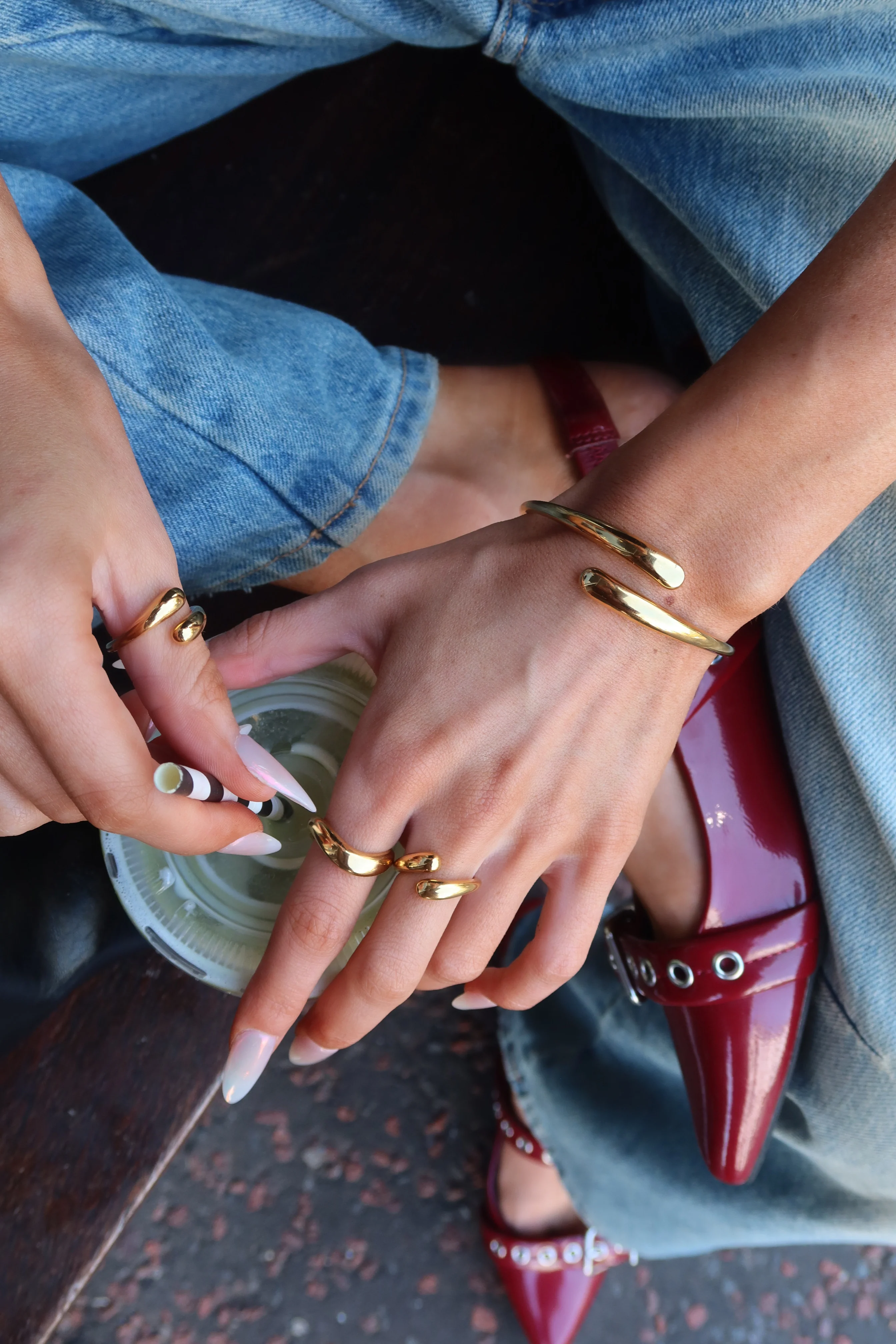 Dome Cuff Bracelet Gold - Image 4