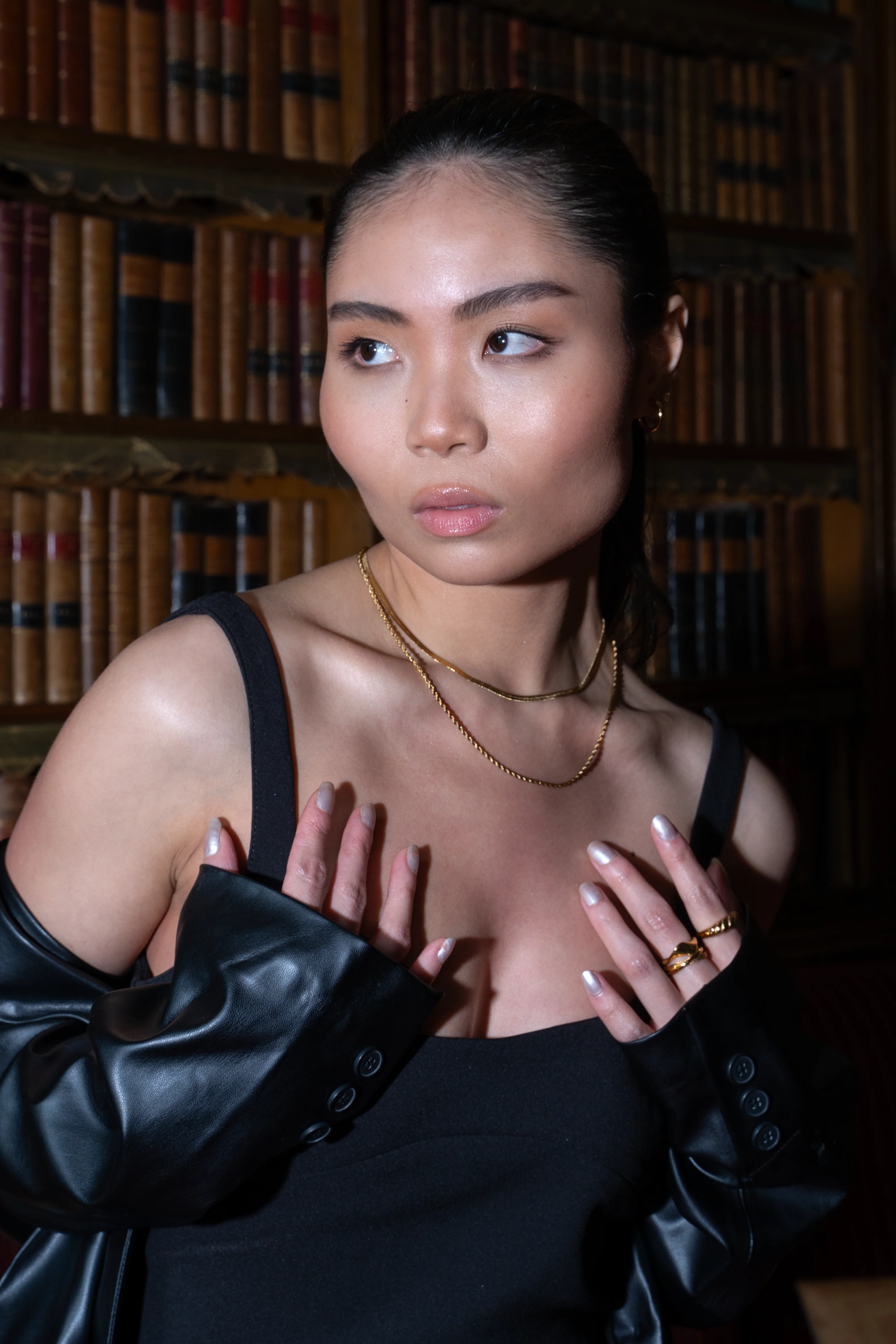 Layered Luxe Necklace Gold + FREE Épique Medium Earrings - Image 6