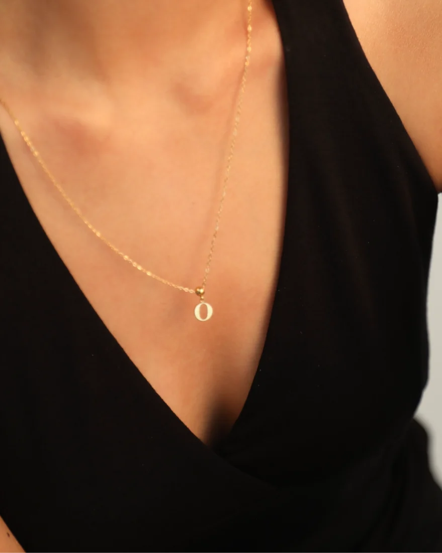 O Classic Initial Charm Gold - Image 2
