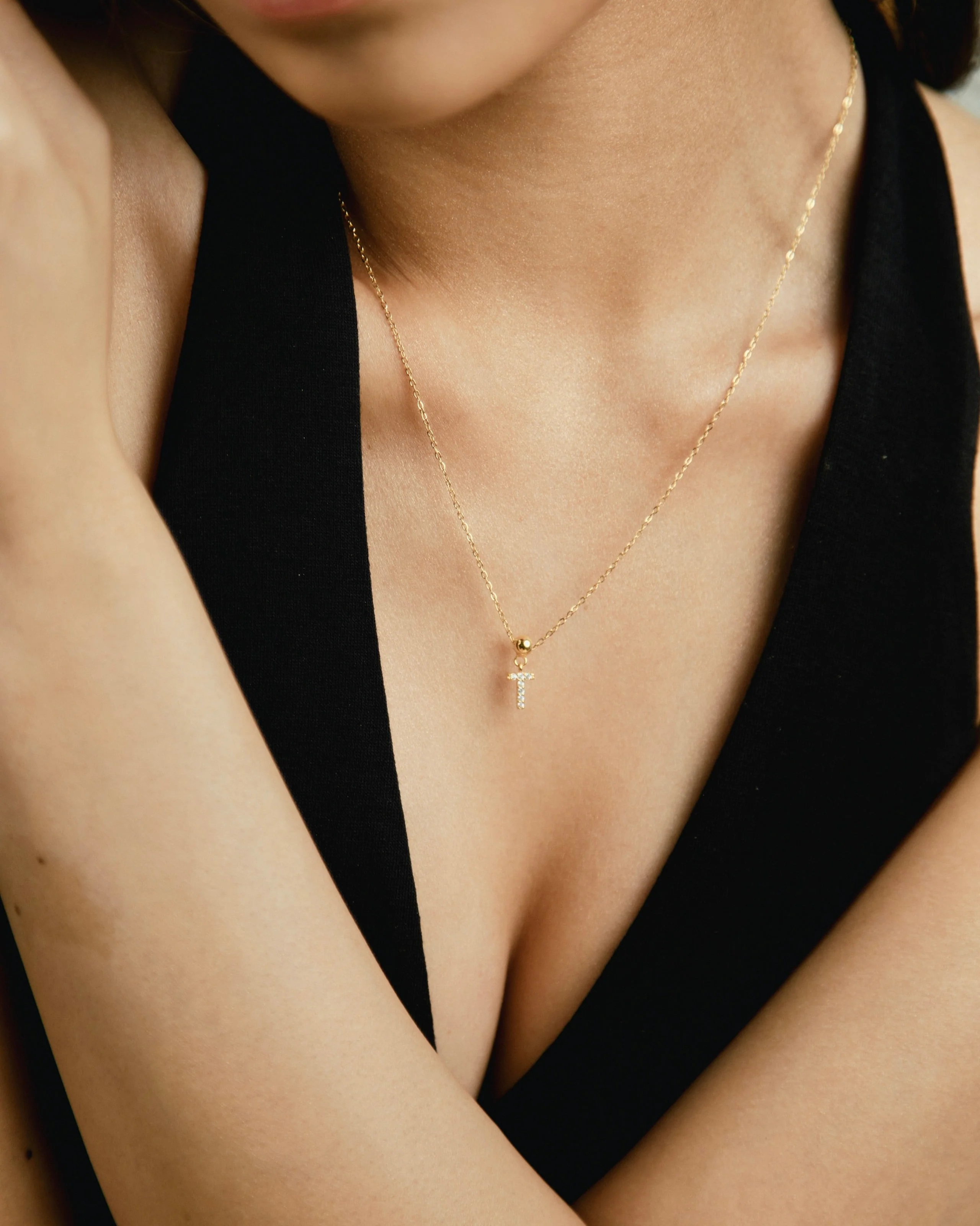 T Diamond Initial Charm Gold - Image 2