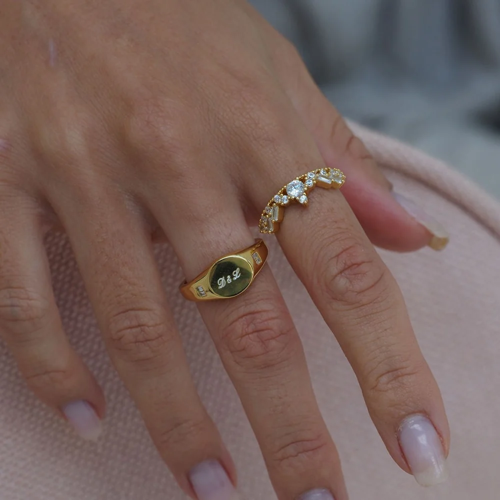 Treasure Crown Ring in Gold - Image 7