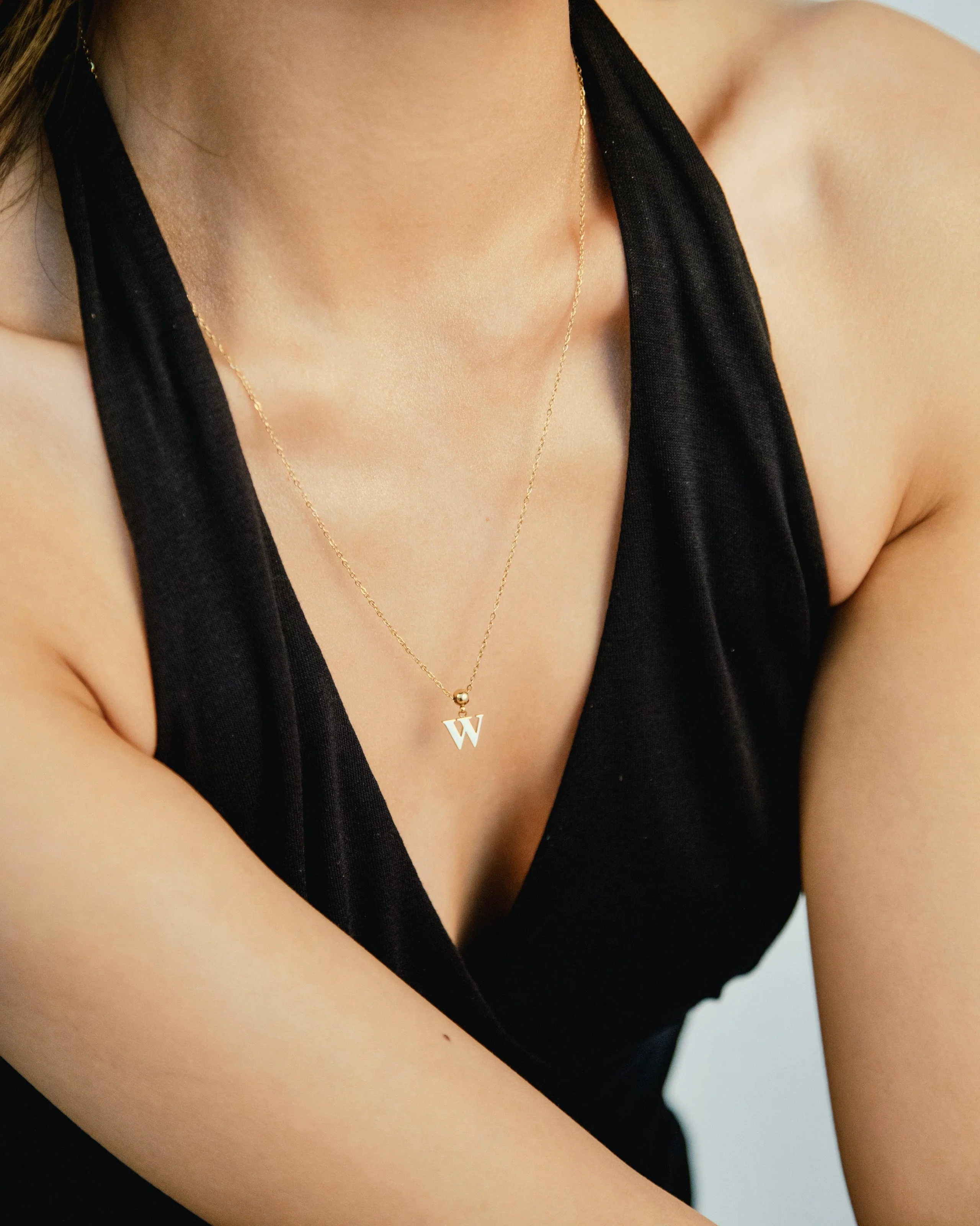 W Classic Initial Charm Gold - Image 2